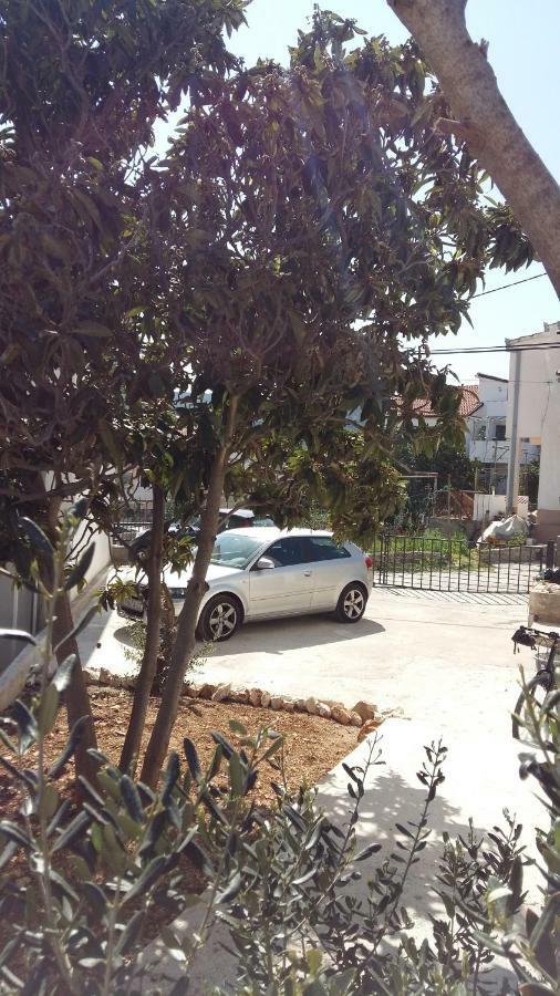 Apartmani Rita Slatine Bagian luar foto